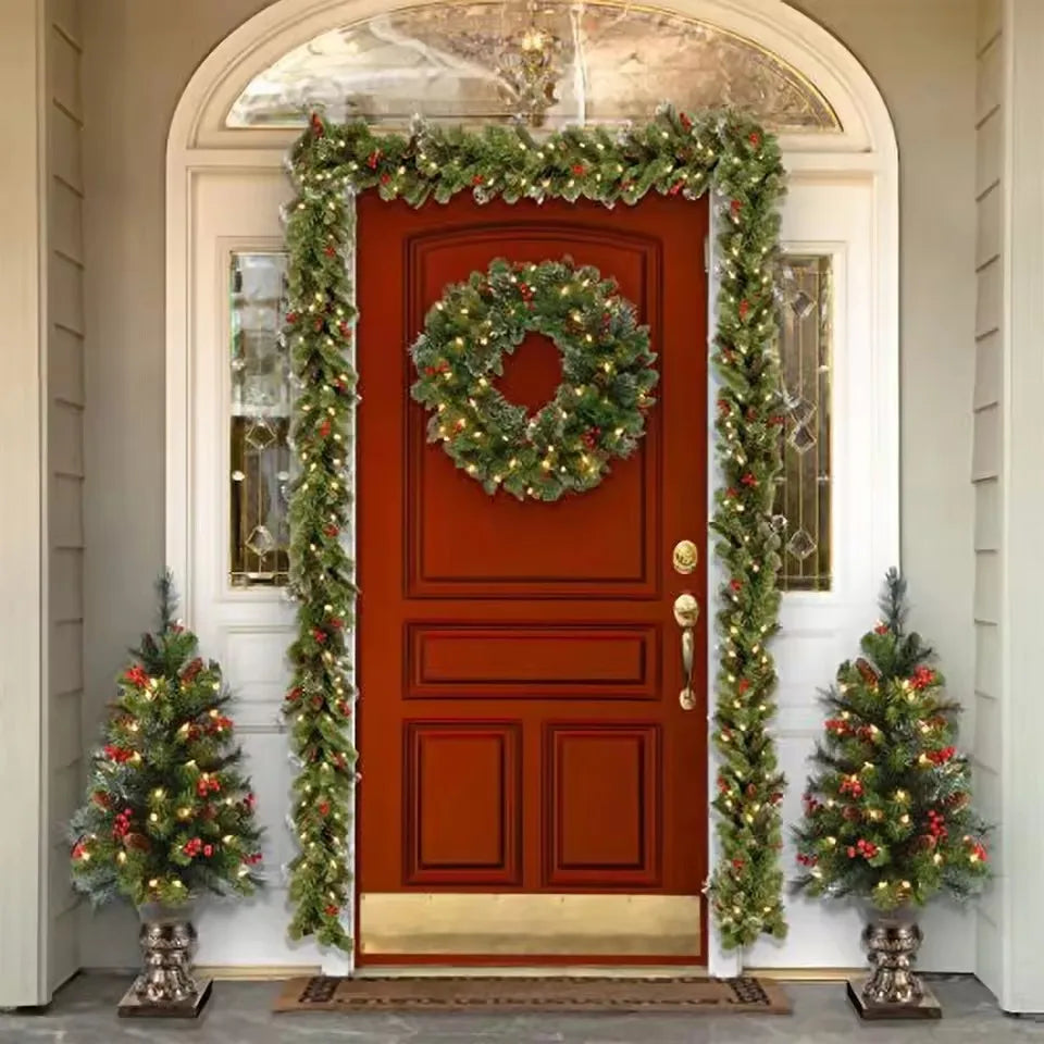 Pre-Lit Pinecone & Berry Christmas Wreath – view 3