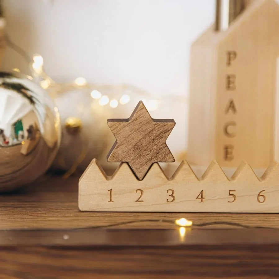 Wooden Star Advent Calendar – view 3